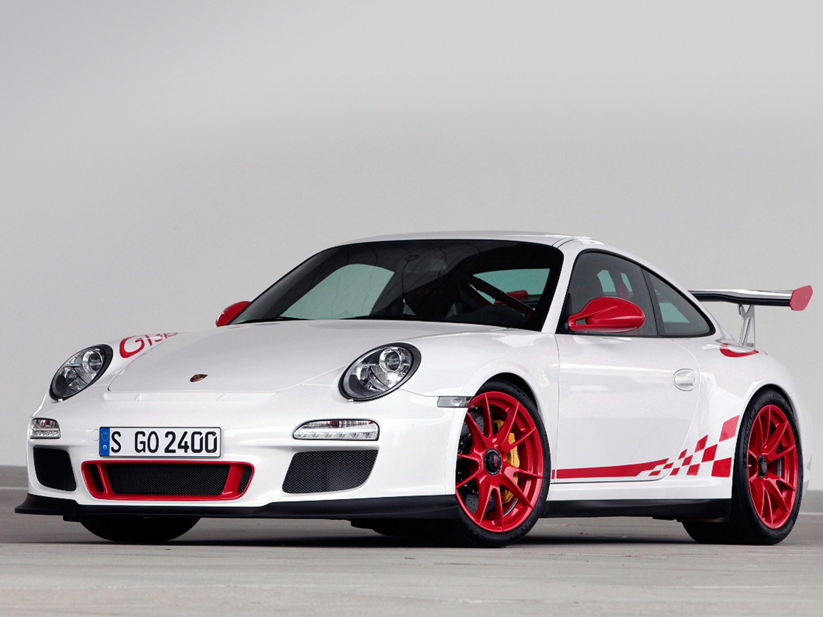 2010-Porsche_911-997_GT3_RS.jpg