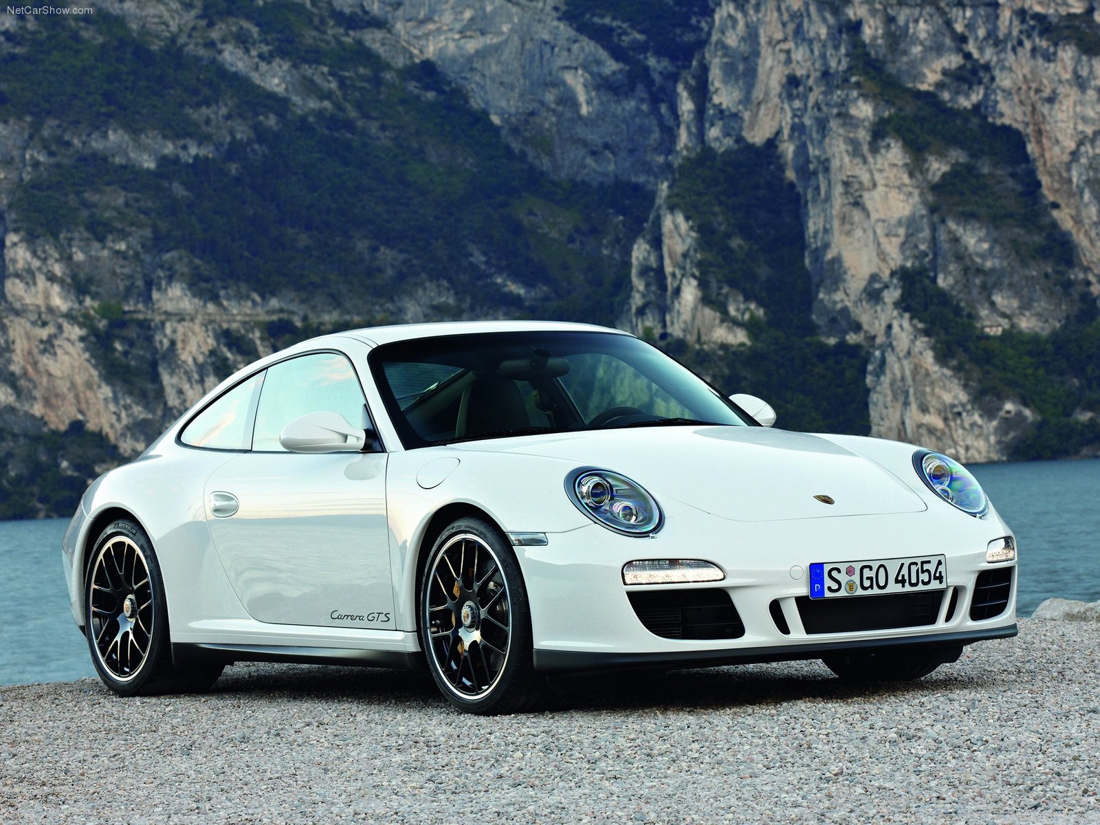 2011 White Porsche 911 Carrera GTS wallpapers