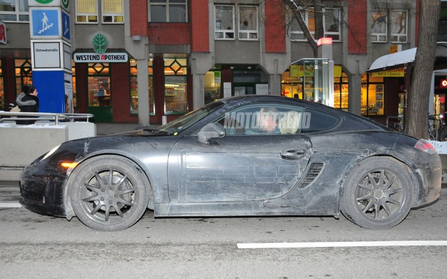 Porsche spy shot